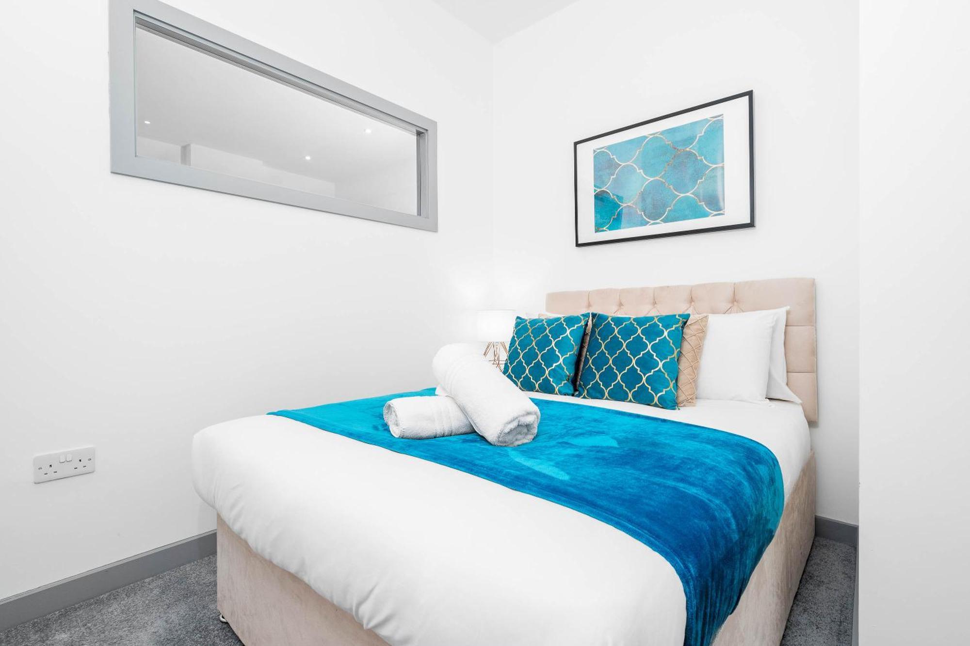Modern Apartment In Brierley Hill - Secure Parking - Wifi & Netflix - Excellent Value - 11O Ngoại thất bức ảnh