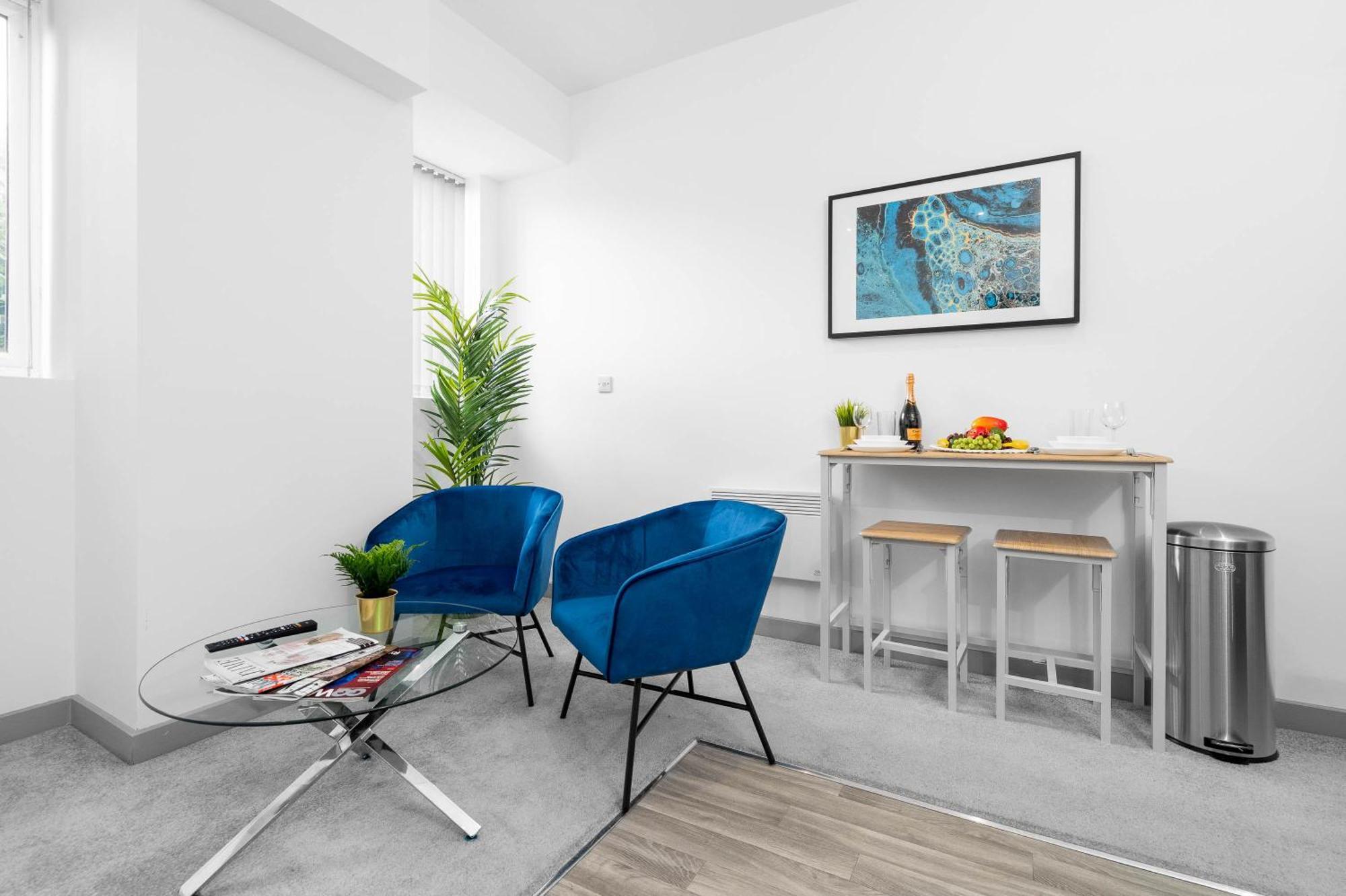 Modern Apartment In Brierley Hill - Secure Parking - Wifi & Netflix - Excellent Value - 11O Ngoại thất bức ảnh